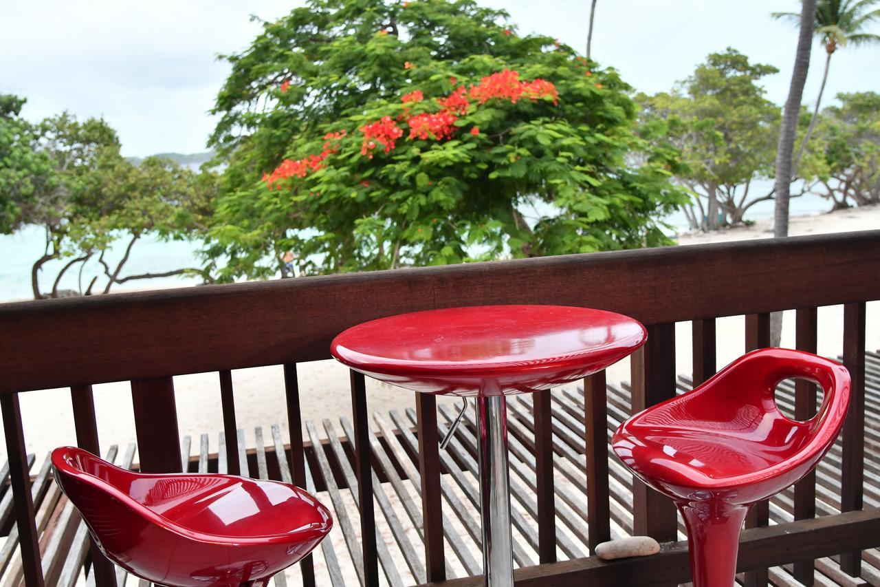 Luxury Beachfront - One Step To Sapphire Beach East End  외부 사진